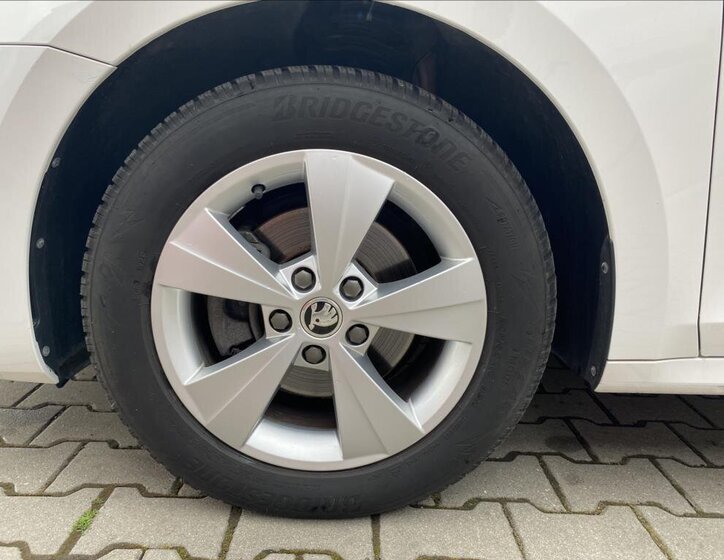 Škoda Octavia Kombi 2,0 l 110 kw