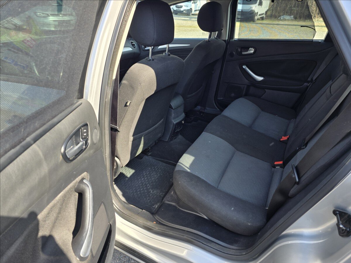 Ford Mondeo Kombi 2,0 l 96 kw