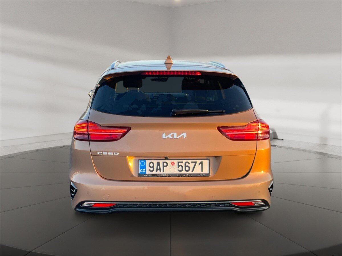 KIA Ceed Kombi 1,5 l 117 kw