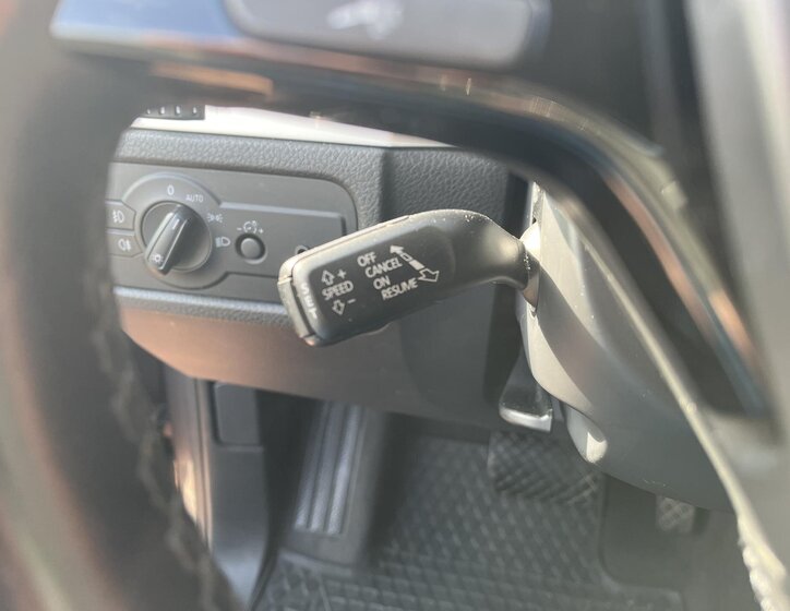 Volkswagen Touareg SUV 3,0 l 176 kw