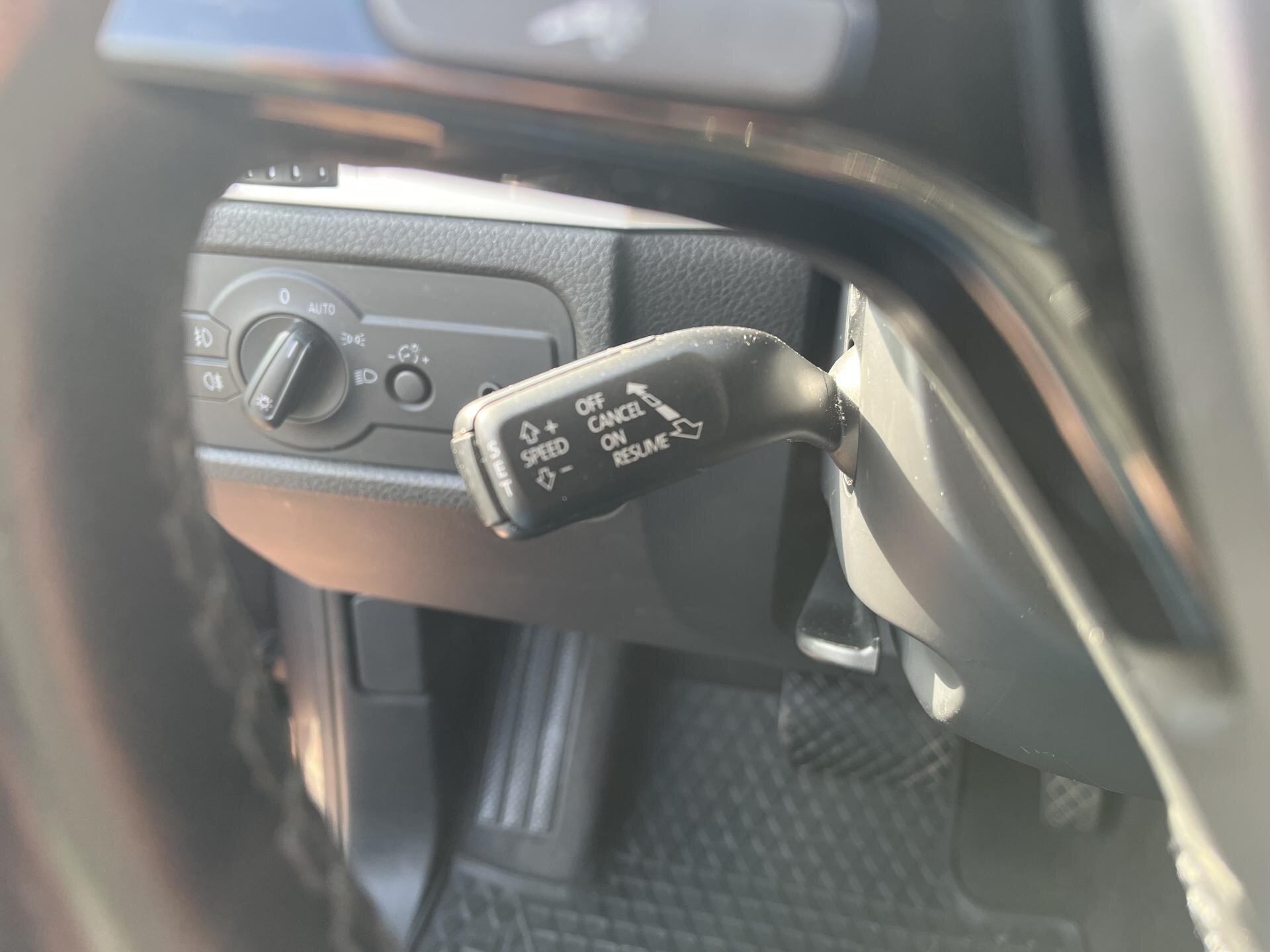 Volkswagen Touareg SUV 3,0 l 176 kw