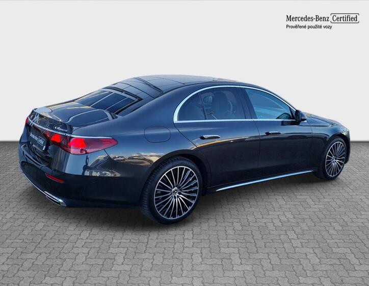 Mercedes-Benz Třídy E 5