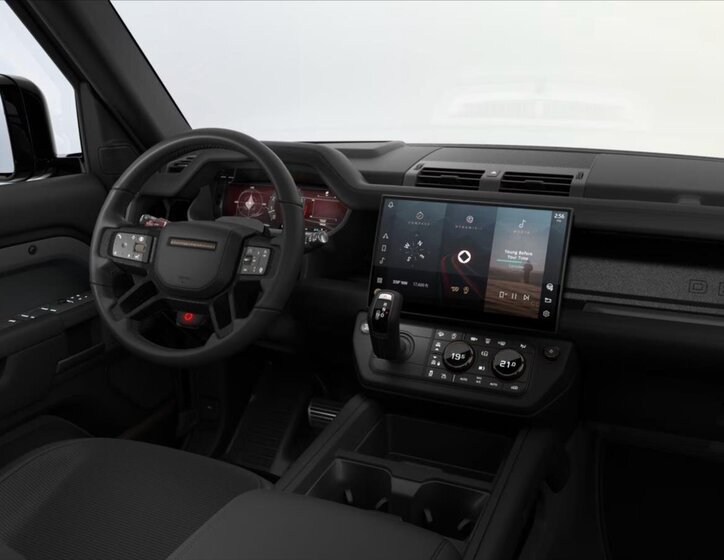 Land Rover Defender SUV / Terénní 4,4 l 467 kw