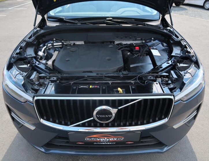 Volvo XC60 SUV / Terénní 2,0 l 145 kw