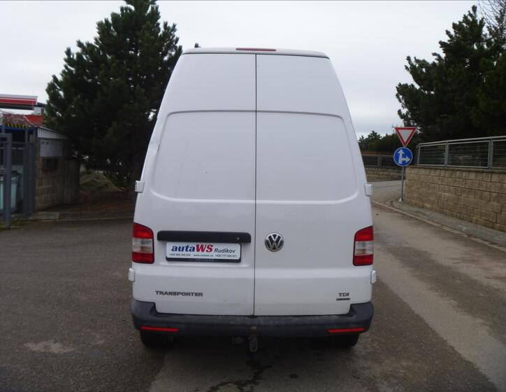 Volkswagen Transporter 6