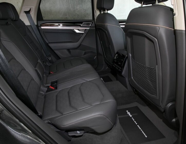 Volkswagen Touareg SUV / Terénní 3,0 l 210 kw