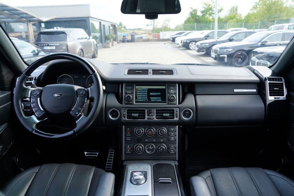 Land Rover Range Rover SUV / Terénní 4,4 l 230 kw