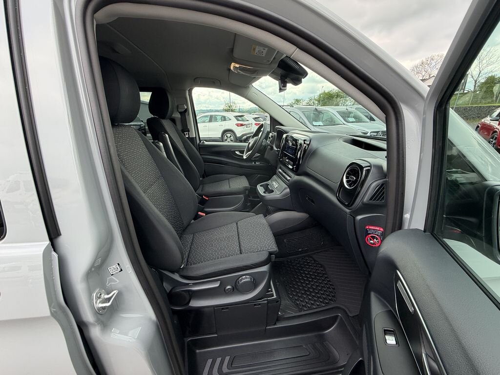 Mercedes-Benz Vito Skříň 2,0 l 140 kw