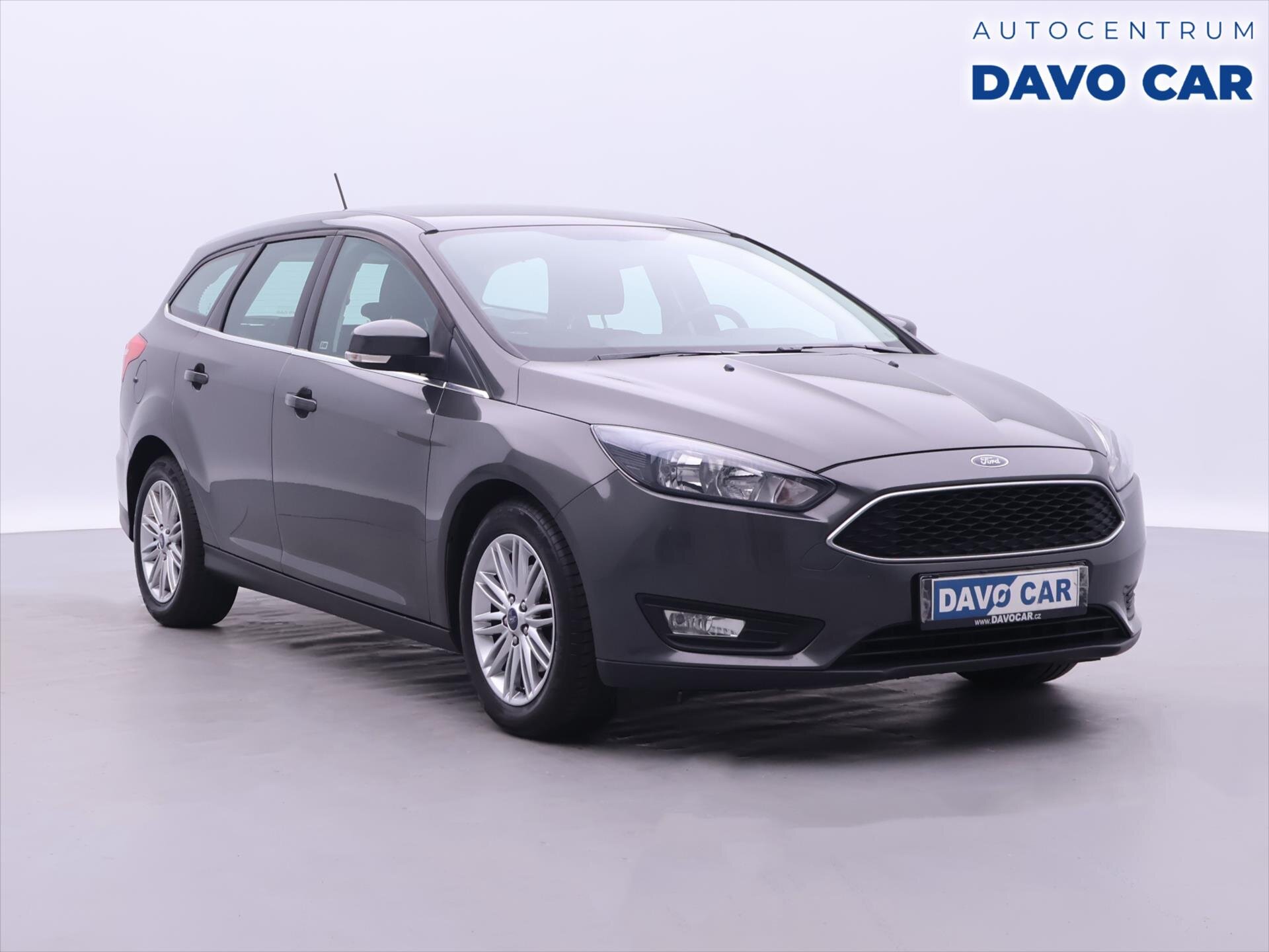 Ford Focus Kombi 999,0 92 kw