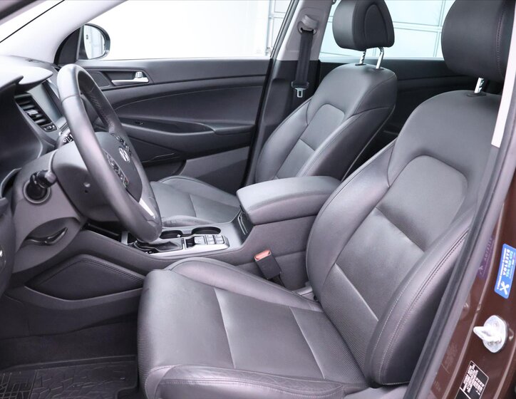 Hyundai Tucson SUV 2,0 l 136 kw