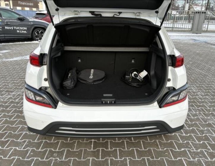 Hyundai Kona SUV 0,0 150 kw
