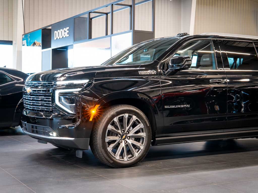 Chevrolet Suburban SUV 6,2 l 313 kw