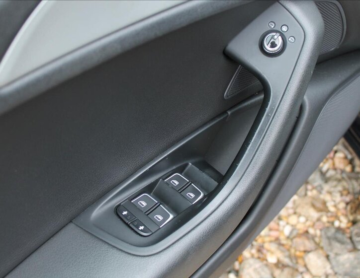 Audi A6 Kombi 3,0 l 180 kw