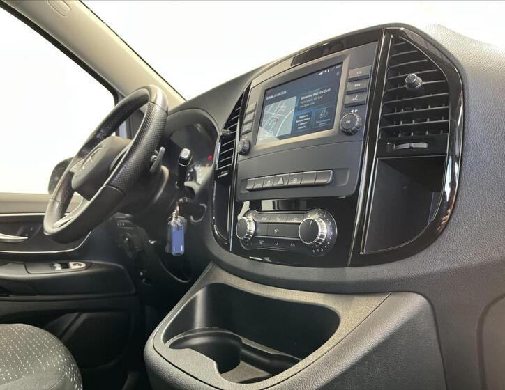 Mercedes-Benz Vito 16