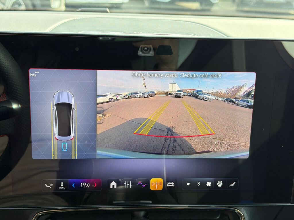 Mercedes-Benz CLA Sedan / Limuzína 1,5 l 120 kw