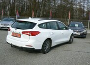 Ford Focus Kombi 999,0 92 kw