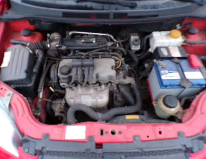 Chevrolet Aveo Sedan 1,2 l 53 kw