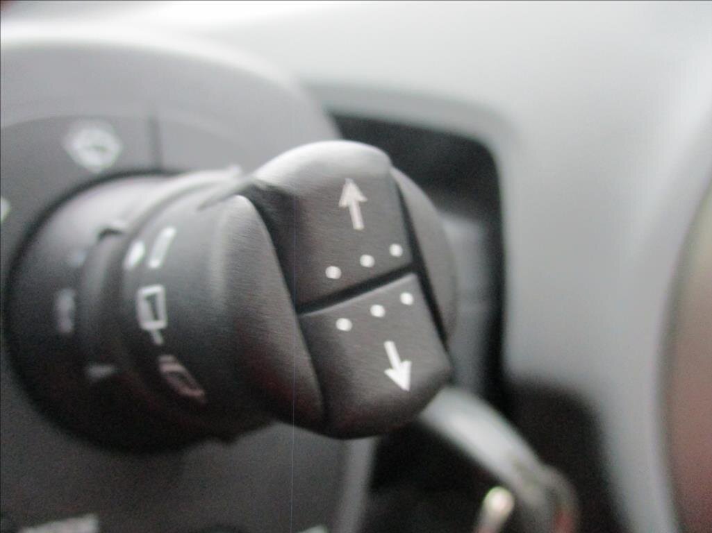 Renault Modus Hatchback 1,1 l 55 kw