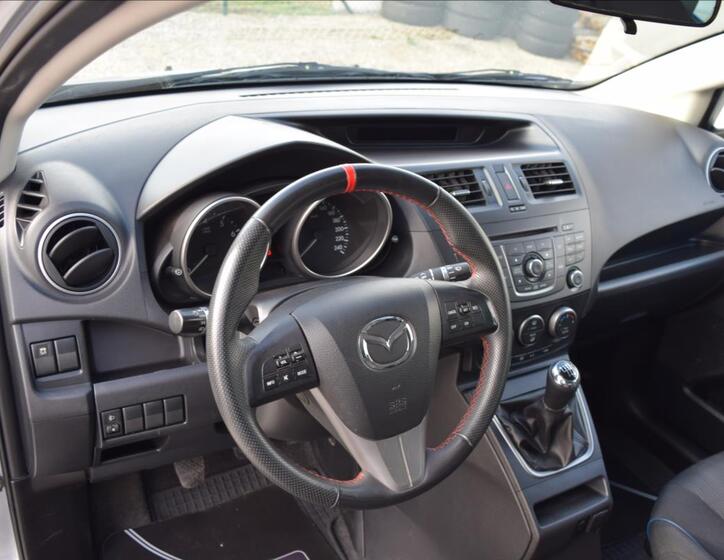 Mazda 5 16