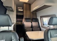 Mercedes-Benz Sprinter 18