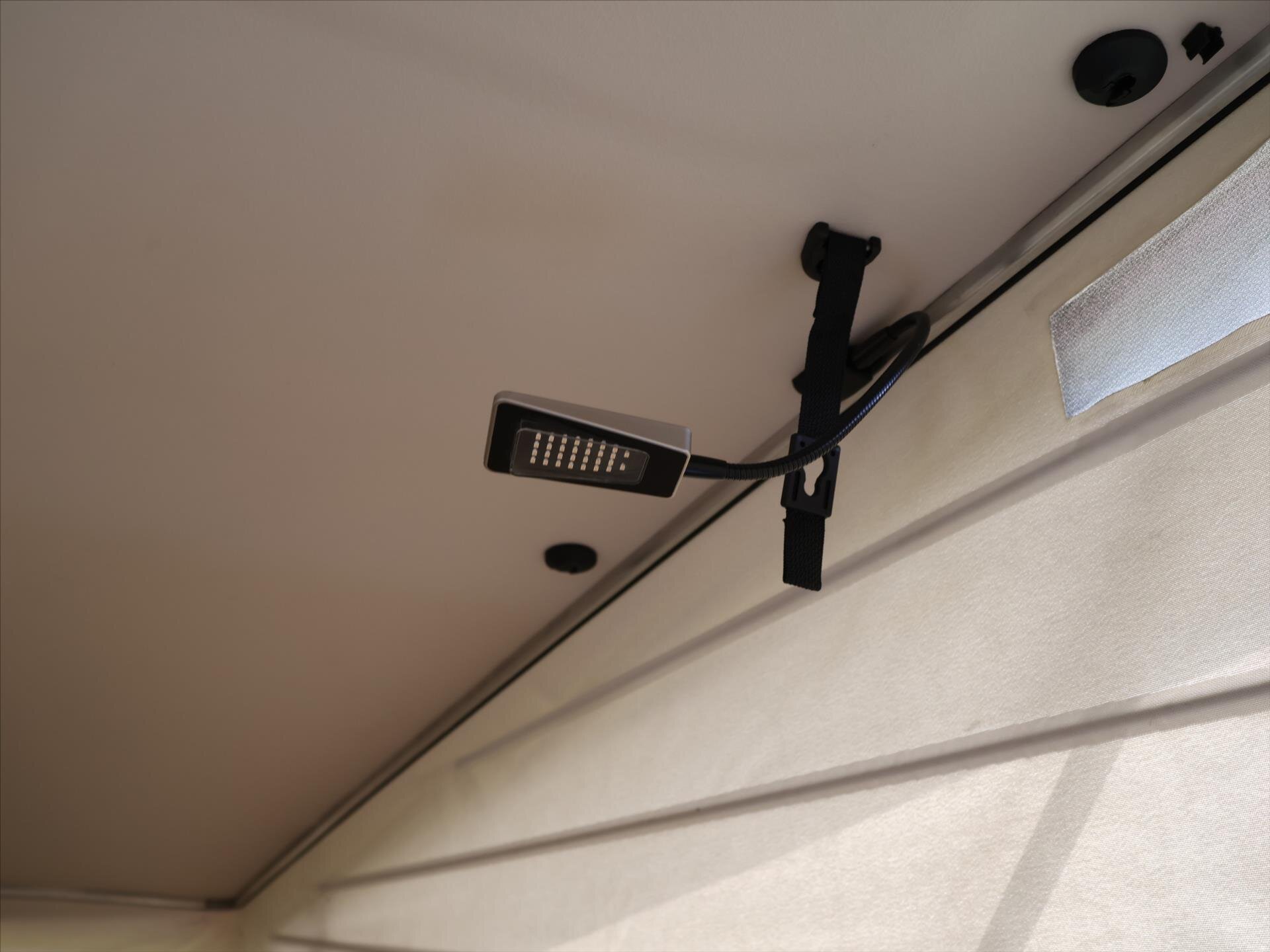 Mercedes-Benz Vito Kombi 2,1 l 100 kw