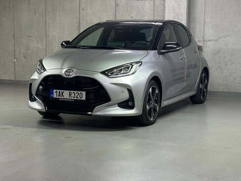 Toyota Yaris Hatchback 1,5 l 96 kw