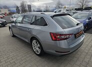 Škoda Superb Kombi 2,0 l 140 kw