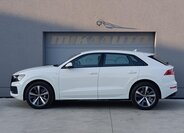 Audi Q8 SUV / Terénní 3,0 l 210 kw