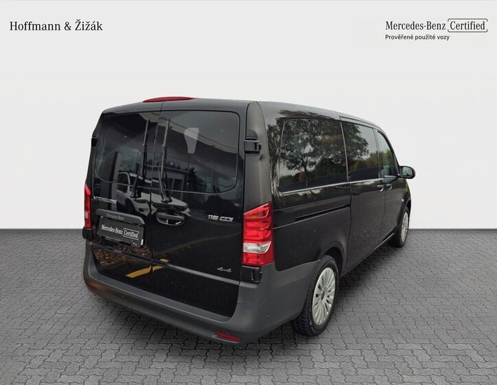 Mercedes-Benz Vito 5