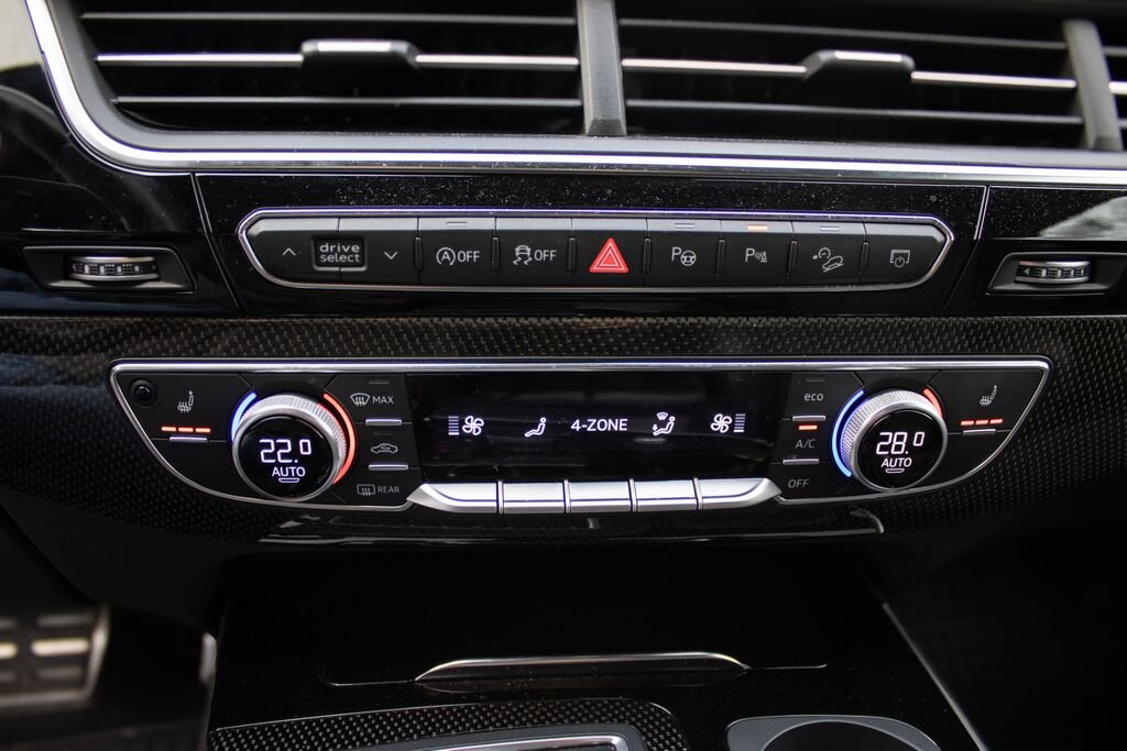 Audi SQ7 SUV / Terénní 4,0 l 320 kw