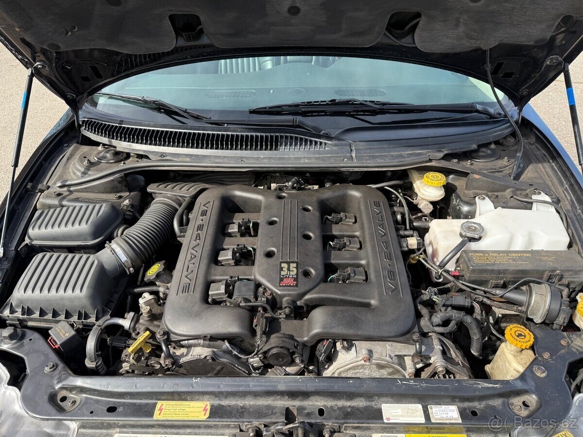 Chrysler 300M Sedan / Limuzína 3,5 l 185 kw