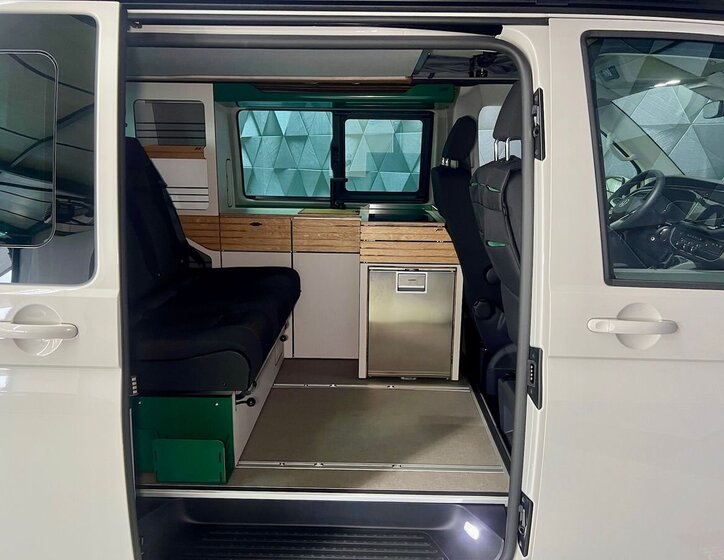 Volkswagen California Kombi 2,0 l 110 kw