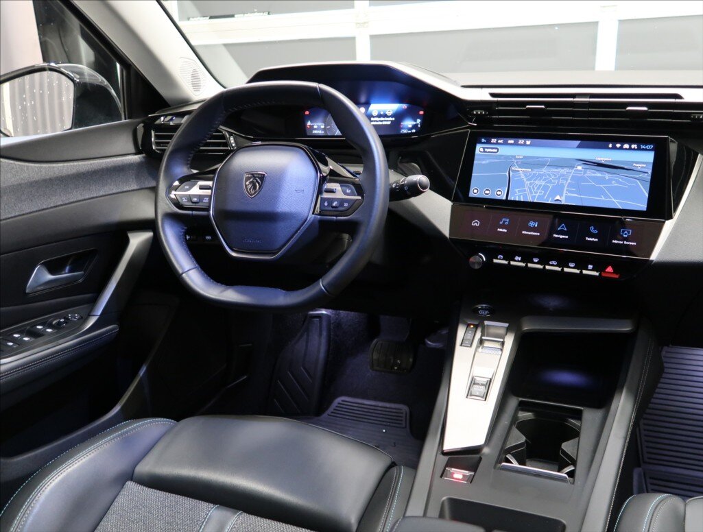 Peugeot 308 Kombi 1,2 l 96 kw