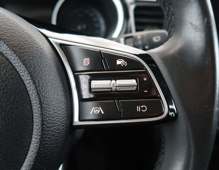 KIA XCeed SUV / Terénní 1,5 l 117 kw