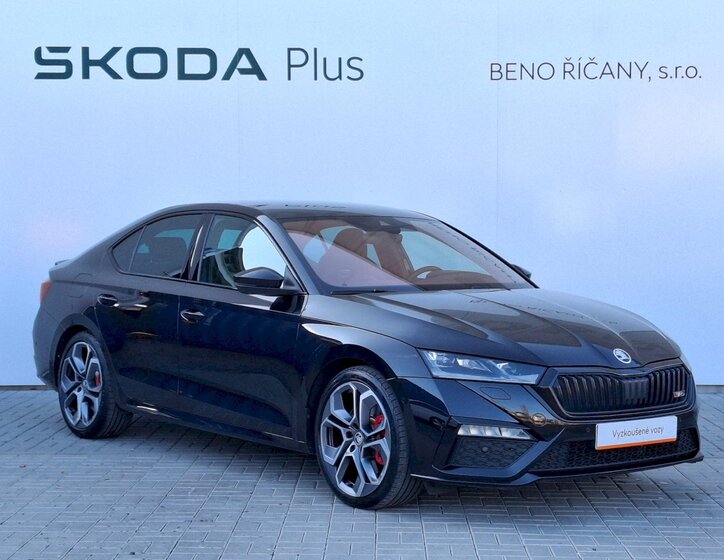 Škoda Octavia Sedan / Limuzína 2,0 l 180 kw