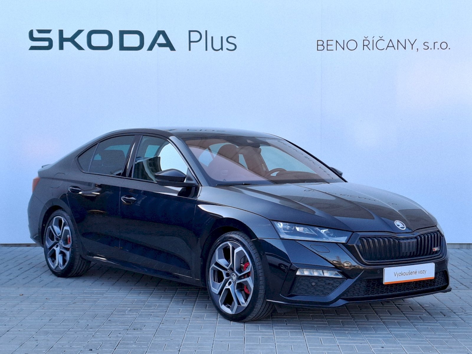 Škoda Octavia Sedan / Limuzína 2,0 l 180 kw