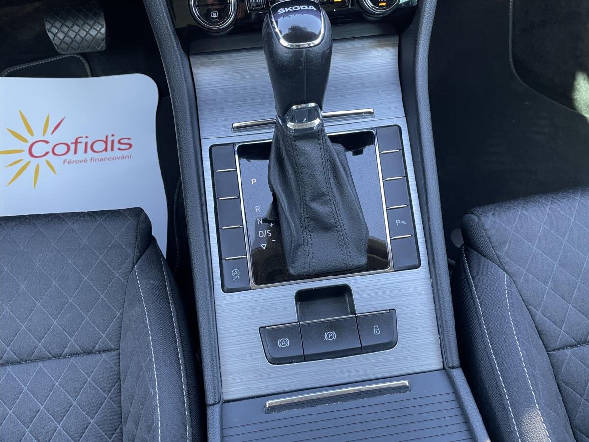 Škoda Superb Kombi 2,0 l 110 kw