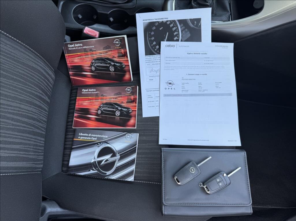 Opel Astra Hatchback 1,4 l 103 kw