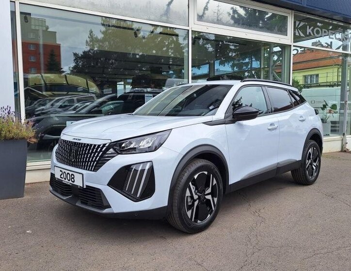 Peugeot 2008 SUV / Terénní 1,2 l 81 kw