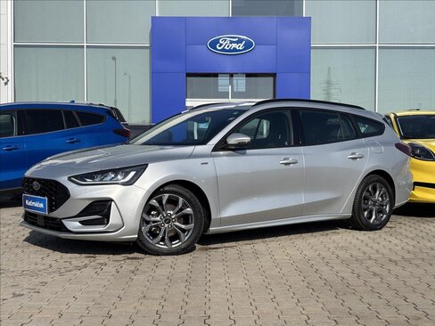 Ford Focus Kombi 999,0 92 kw