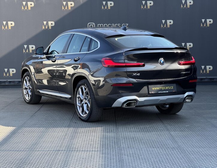 BMW X4 SUV / Terénní 2,0 l 140 kw