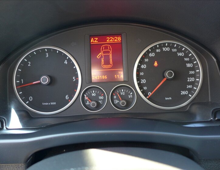 Volkswagen Tiguan SUV / Terénní 2,0 l 125 kw