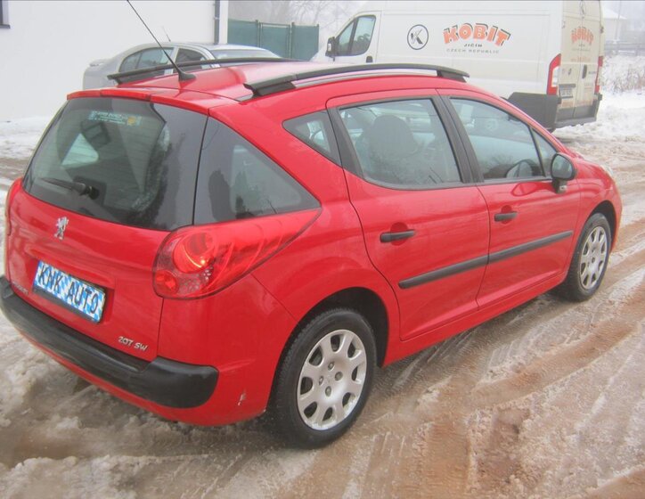 Peugeot 207 Kombi 1,4 l 54 kw