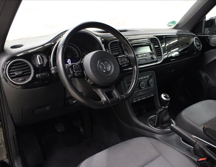 Volkswagen Beetle Kabriolet 1,2 l 77 kw