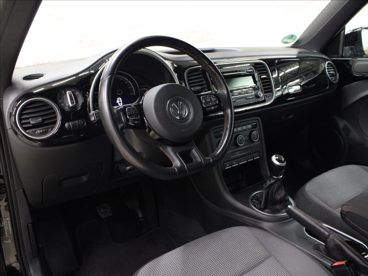 Volkswagen Beetle Kabriolet 1,2 l 77 kw