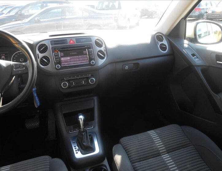 Volkswagen Tiguan 14