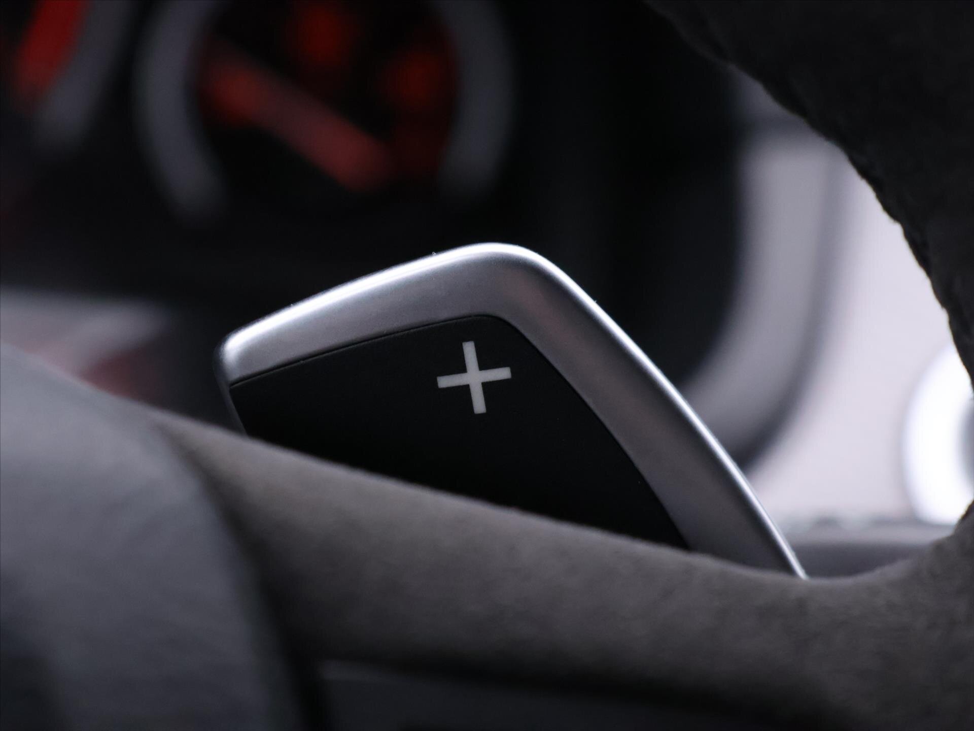 BMW Řada 5 Sedan / Limuzína 3,0 l 190 kw