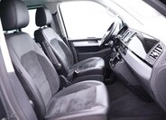 Volkswagen Multivan 13