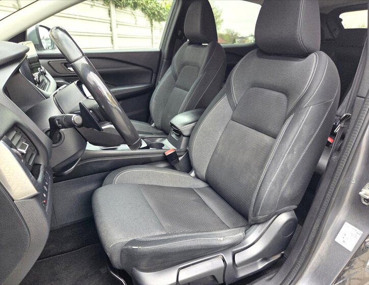 Nissan Qashqai SUV / Terénní 1,3 l 116 kw