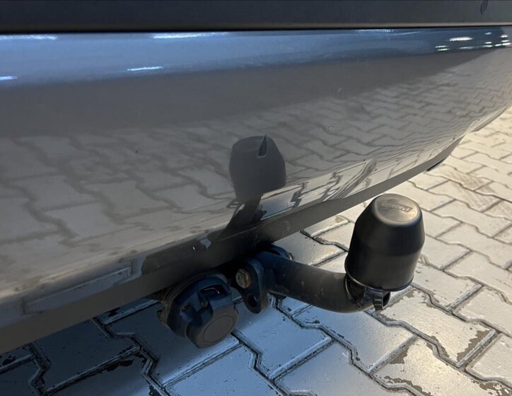 Toyota RAV4 SUV 2,5 l 131 kw